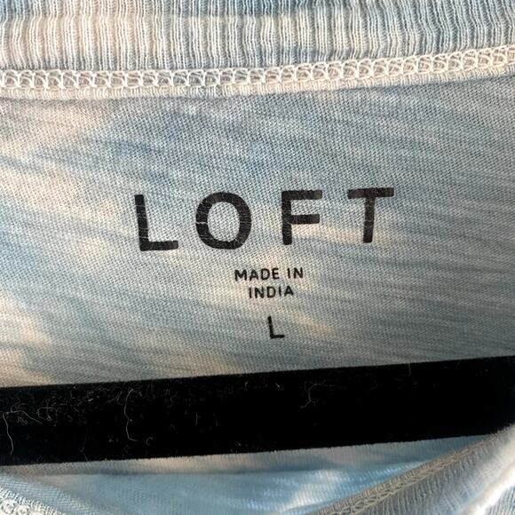 Loft tie dye and embroidered beachy tee size Large - Picture 3 of 4